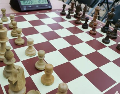 Mistrzostwach Mokotowa - szachy i unihokej